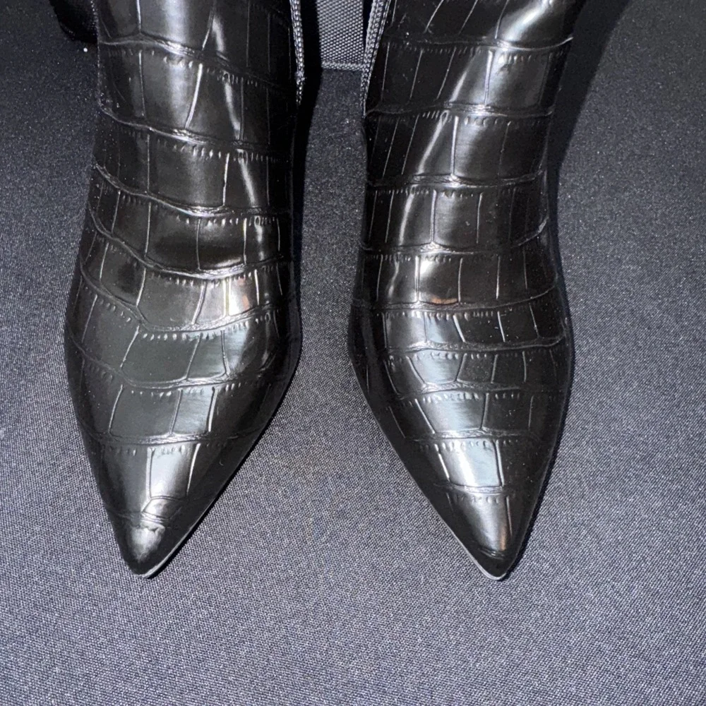 Marc Fisher Boots  Black Tall LTD‎ Giancarlo 2 Crocodile Women's sz 8.5